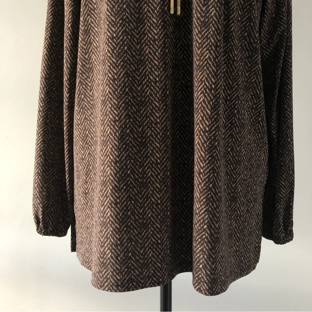Women’s MICHAEL Michael Kors Brown Long sleeve Gold chain blouse size S - Picture 2 of 12
